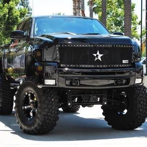 Meet your Posher, Reyes